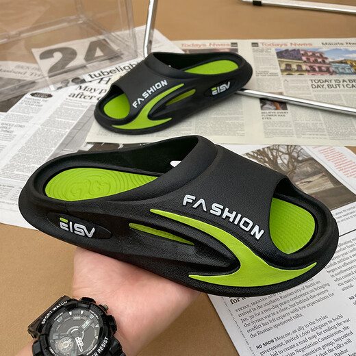 Yunluozhe Children's Slippers Boys' Summer Hollow Sports Outdoor Anti-Slip Thick Soled Baby Slip-On Beach Sandals Hollow/Black Green Single Layer 34-35 (Suitable for Feet Length 22cm)