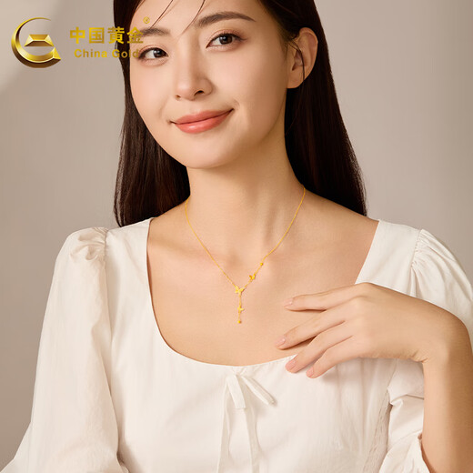 China Gold (CHINA GOLD) K gold necklace butterfly tassel set clavicle chain for mother, birthday gift for wife, Valentine's Day gift, about 1g