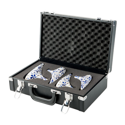 Taiwan TNG ocarina twelve holes mid-tone C ocarina blue and white porcelain gold 12 hole three-tube stage professional performance level professional performance gift-set four-piece set [AC/SF/SG/SC]