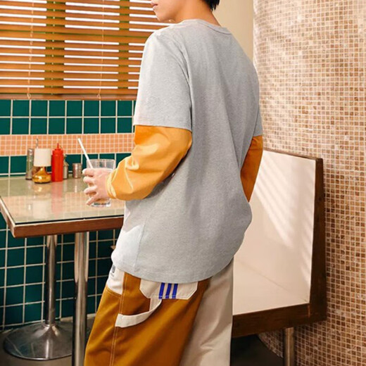阿迪达斯 （adidas）NEO短袖男士女装夏季健身情侣款运动服透气休闲圆领T恤IP3885 IP3887灰色 S 推荐120-135斤