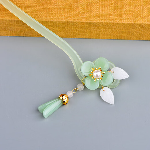 Wanbaozi fresh and simple ancient costume Hanfu with hairpin and jade hairpin cheongsam Hanfu with horse face skirt and hairpin with hairpin and jade flower and jade hairpin