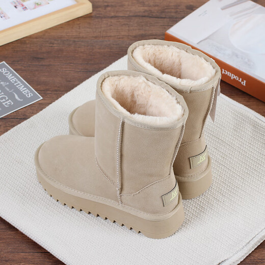 百丽踏系列品牌断码真皮冬季中筒雪地靴女新品防滑女靴子加绒加厚棉鞋 羚羊棕 37