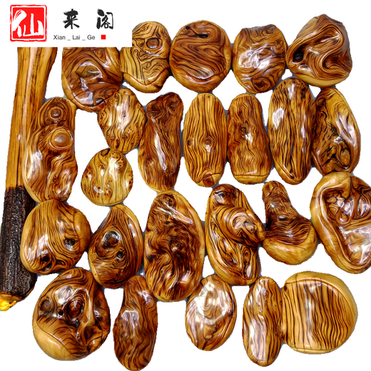 仙来阁【新品】太行崖柏虎皮纹手把件陈化料红黑油天然随形闻香文玩根雕 C653#
