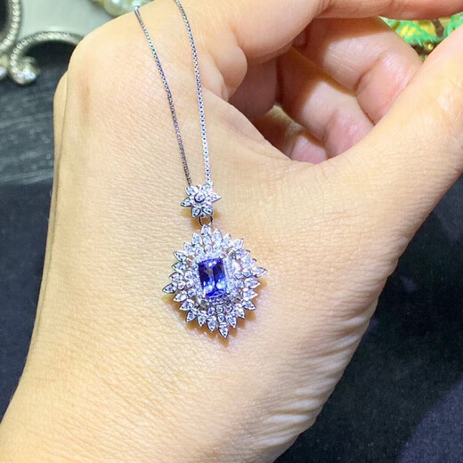CHAUIYIN 925 silver inlaid tanzanite pendant, main stone 4*6mm, exquisite rectangular shape, versatile and fresh