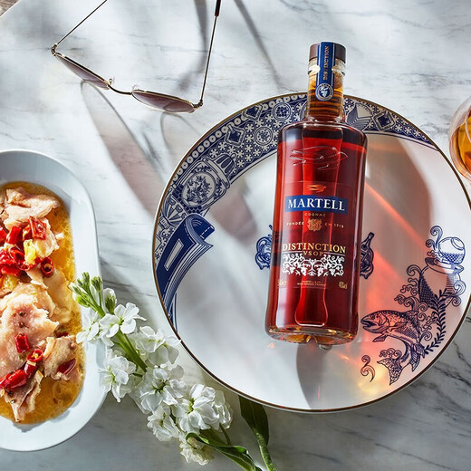 马爹利（Martell）鼎盛 VSOP 干邑白兰地 洋酒 法国进口 送礼佳选 鼎盛 500mL 1瓶 +礼袋干邑杯