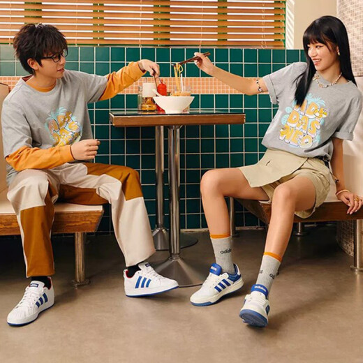 阿迪达斯 （adidas）NEO短袖男士女装夏季健身情侣款运动服透气休闲圆领T恤IP3885 IP3887灰色 S 推荐120-135斤