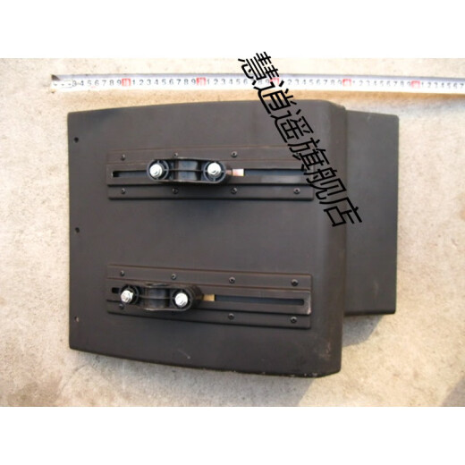 
Suitable for China National Heavy Duty Truck Ace 737 757B 777B National IV Front Wheel Fender Fender Fender Support Right Fender