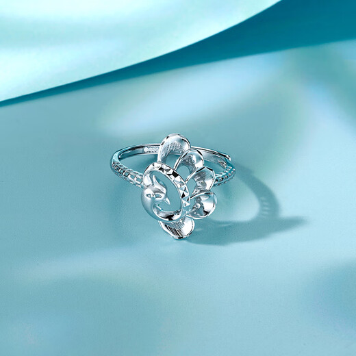 Yuan Shengfu's new PT950 fashionable peacock ring platinum ring platinum elegant shiny hand jewelry for women 2.81g