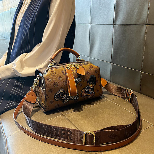 I.t dankles hong kong léger marque de luxe de vache vache sac pour femmes boston sac brodé