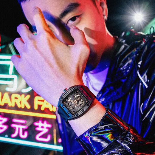 Mark Waffe (FAIRWHALE) Trailblazer Series Watch Men's Hollow Full Automatic Mechanical Watch Men's Watch Fashion Student Sports Luminous National Watch Men [Swiss Quality] FW6180 Full Black