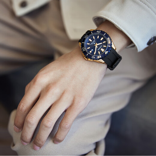 CITIZEN watch men's Japanese and Korean watch light kinetic energy date display dial PU strap sports New Year gift BN0196-01L