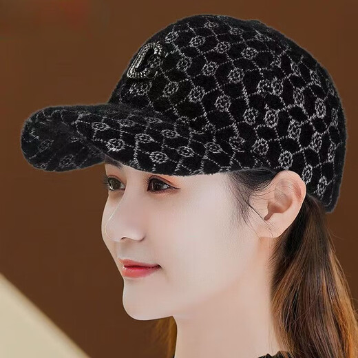 Douqian Hat Women's New Autumn and Winter Baseball Cap Women's Fashionable and Versatile Fashion Peaked Hat Winter Furry Warm Hat Black Adjustable