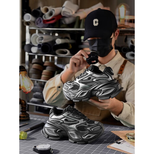 ZLZP daddy shoes for men and women with different pupils, cat-eye shoes for men, 2025 autumn new thick-soled heightening breathable casual sports shoes, black and white panda counter flagship, different pupils 42