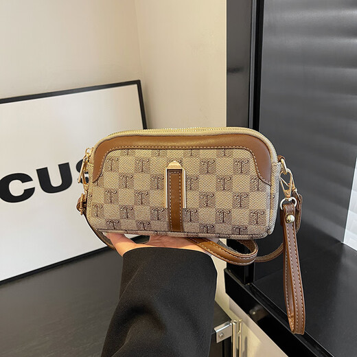 Hao'e clutch bag coin purse women's new high-end portable small fragrance style women's bag casual square bag single shoulder crossbody bag multi-compartment high-end women's square bag khaki color