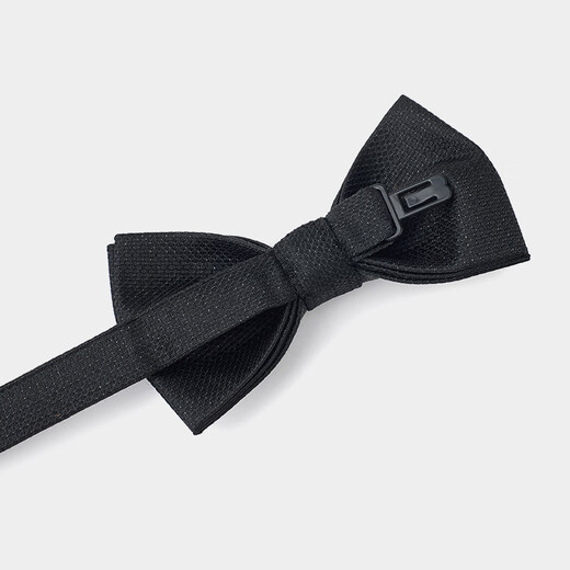Annonce oiseau noix de nœud automobile Nouveau style Business Men's Business Mulberry Silk Bo Silk Amour Forme Forme Mariage Collier de marié ACCESSOIRES MEN BLACH ORDINAL