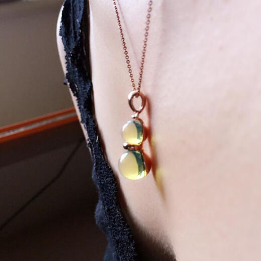 Shiqian natural Dominican amber pendant 5A water purified sky blue 18K gold necklace for women with national inspection certificate platinum necklace length 43cm