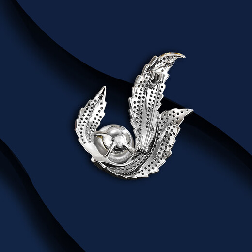 Marco Bizzarri brand light luxury pearl dancing leaf brooch women's luxury brooch high-end women's pearl corsage exquisite suit accessories anniversary gift to girlfriend and wife