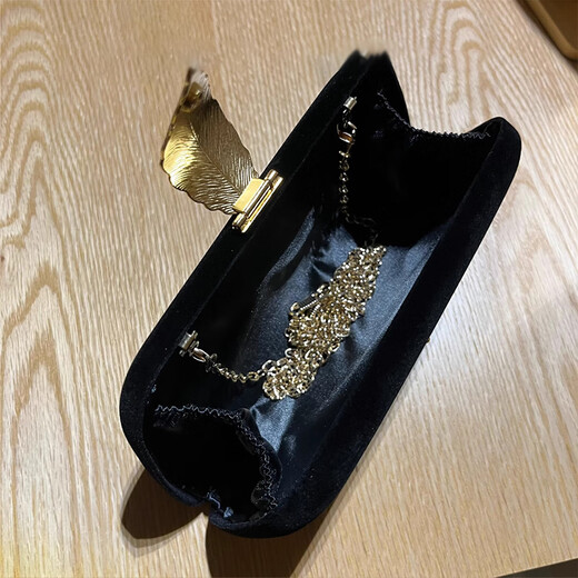 韫舜名媛气质晚宴手拿包女宴会手包晚会晚装包包旗袍搭配晚礼服的小包 绒面手拿包【黑】 小包