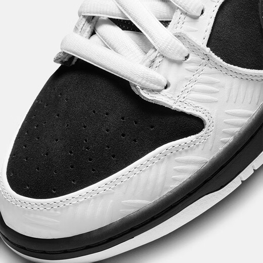 NIKE耐克SB Dunk Low PRO黑白反转熊猫 男女同款 低帮减震休闲板鞋 FD2629-100 36.5