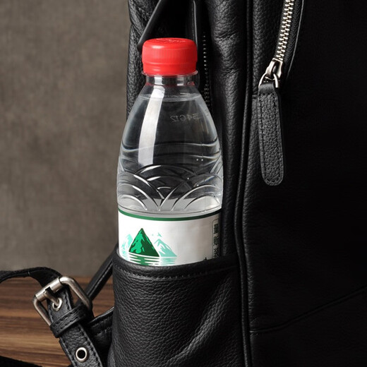 Echter Leder -Männer -Rucksack mit Kopfschicht Cowide Travel Rucksack Modetrendy Schoolbag Koreanische Version Business Computertasche Schwarz