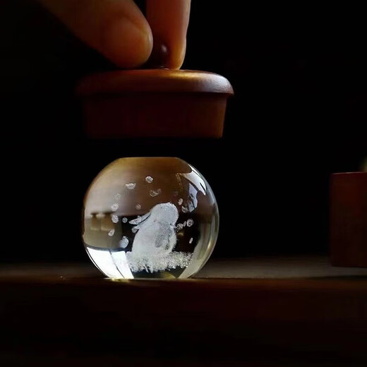 Admirable crystal glass moon rabbit tea pet cover ornaments rabbit zodiac animal year gift birthday souvenir for best friends and colleagues round moon-looking rabbit