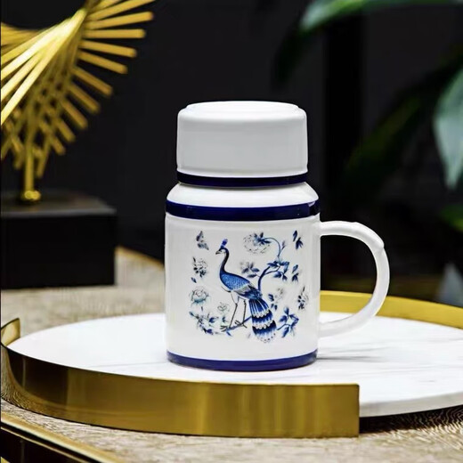 Shiju Jingdezhen Authentic Blue and White Ceramic Mug with Cover Home Office Cup Drinking Cup Teapot Tea Cup Large Capacity Peacock Southeast Flying Teapot Cup 500ml 1 piece