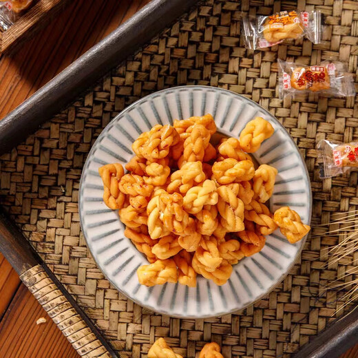 Activities Twist Original Flavor Handmade Small Twist Brown Sugar Individually Packaged Crispy Snacks Full Box Mixed Flavor Small Twist 100 Packs