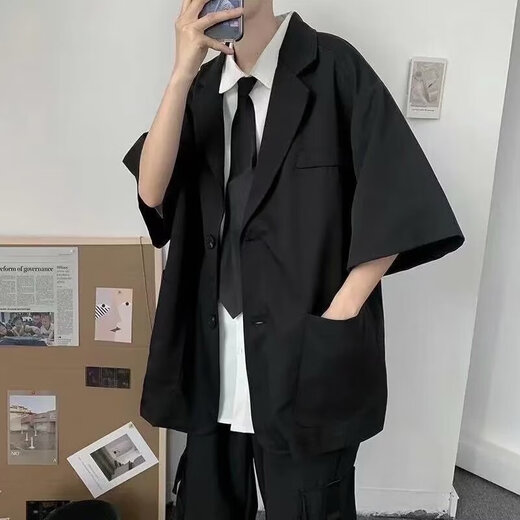 Nasalike [set de cuatro piezas] Summer Traje pequeño traje para hombres Traje suelto Chaqueta de traje suelto Estudiante DK Clase de clase Men Black + Short White Shirt + Tie + Casual Pants l