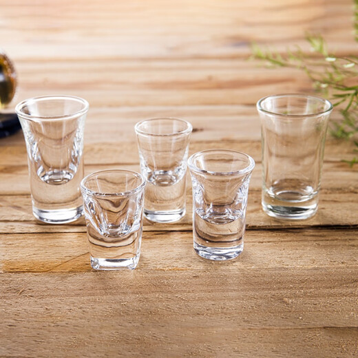 Jingling glass shot glass, one or two spirits glass, household wine cup, white wine glass, one cup, tall glass, wine glass, wine set, tall white wine glass, type B