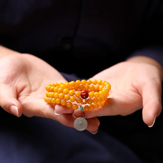 Mujue (MUJUE) beeswax bracelet for women with multiple circles DIY pure gold blessing gourd jade safety buckle chicken oil yellow bracelet to transport the year of birth