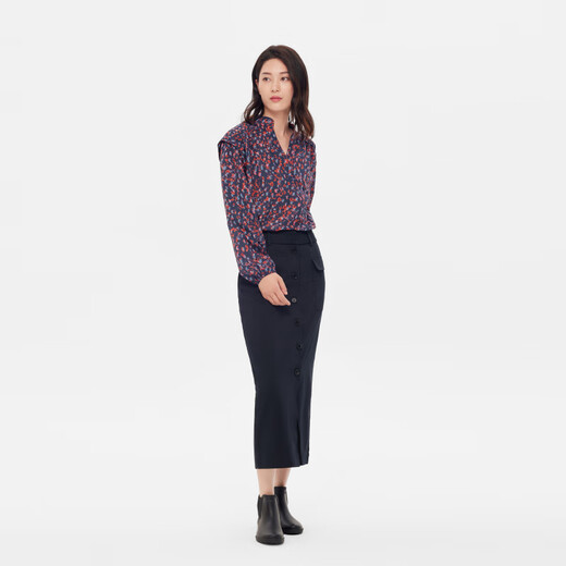 AIGLE艾高春季户外休闲简约潮流时尚印花V领长袖衬衫上衣女士 火红色季节印花 AO686 36 (160/84A)