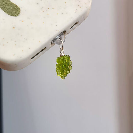 Ye Yu es adecuado para la versión transparente de un teles móviles de elevación verde, enchufe, accesorios de teléfonos móviles de moda tipo-C Android Apple a prueba de polvo Universal. La versión transparente de una serie 15 Green Lift Type-C (Enviar Anti-Per-Poss Rope) también es