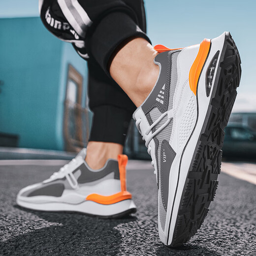 Changxiang Huili Herrenschuhe Frühling und Sommer 2025 neue Schuhe für atmungsaktive leichte, erhöhte weiche, vielseitige Sportarten von Männern für Männer grau 42
