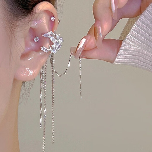 Platinum tassel ear clips, wearable without pierced ear bone clips, super flash moon zircon earrings, high-end Korean style niche design, moon diamond ear clips, 1 pair for left and right ears