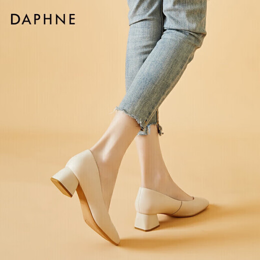 Daphne Square Toe Medium Heel Thick Heel Shallow Mouth Single Shoes Women's Versatile and Comfortable Small Leather Shoes Women's Work Professional Work Shoes Women's 4622101001 Beige 37