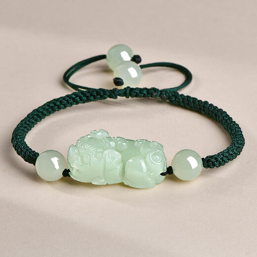 Jade can be guaranteed for 618 Hetian jade Pixiu bracelet Men and women jade Pixiu jade bracelet Blue and white jade Pixiu-women D1695i