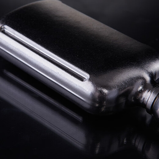 TAIC British Taico titanium pure titanium small hip flask outdoor portable flat hip flask titanium wine kettle high-end gift pot Haoyue Silver