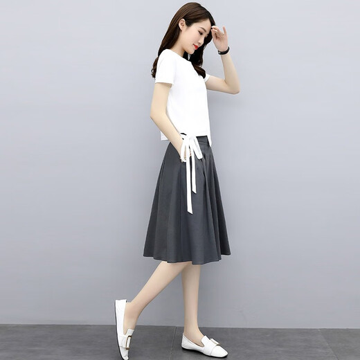 Costume de mode Farodi Robe pour femmes printemps et été Nouveau costume de sport à manches courtes slim 1381 blanc + gris 3xl