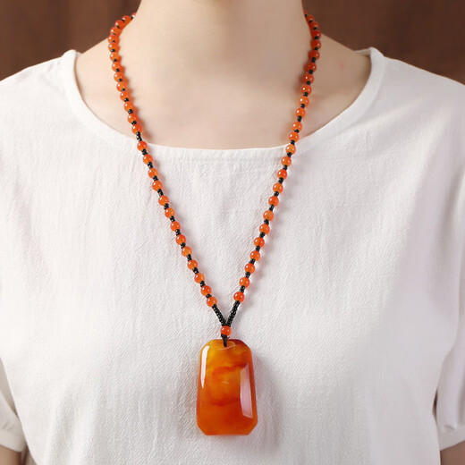 Ouyin retro long necklace beeswax ethnic style blood amber clothing pendant accessories temperament versatile sweater chain pendant for men and women Ping An brand