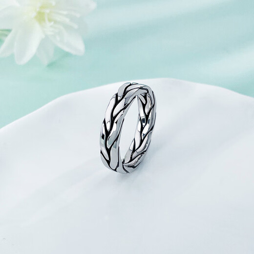 Laofu gold platinum solid electric black gold twist minimalist fixed mouth ring for mother's love and mother's lover's birthday Mid-Autumn Festival gift twist minimalist fixed mouth ring (approximately 12.88g)