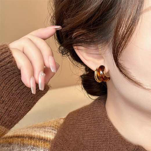 LANSILL Maillard retro earrings for women 2025 new amber earrings temperament high-end spring and summer earrings fashion E3728 Maillard amber earrings