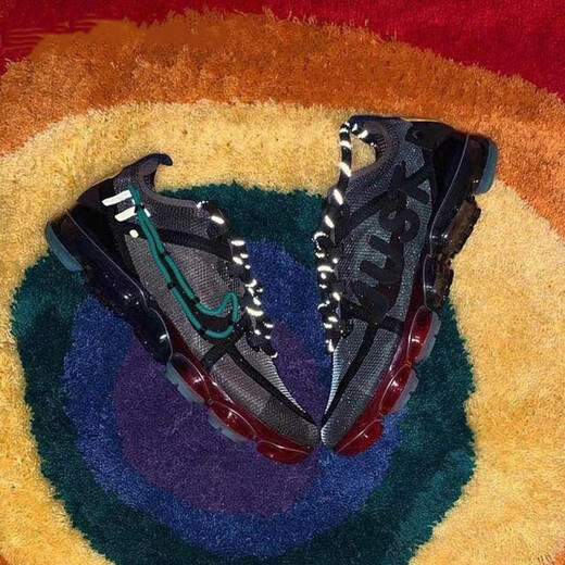 
Nike (NIKE) new model for men and women Air VaporMax joint limited edition AIR air cushion running shoes CD7001-300 39
