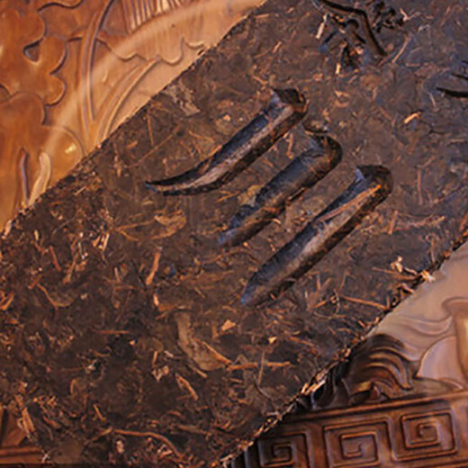 Sichuan Chibi Green Brick Tea Zhaoliqiao Chachuan brand 2009 2kg Hubei old green tea black tea tea Yanglou random delivery