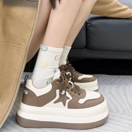 Oxiying Schwarz-Weiß-Stern dicker Sohle große Zehenschuhe für Frauen 2023 Neue hochwertige koreanische INS-Schuhe Sport schwarz 38