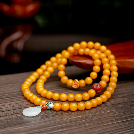 Mujue (MUJUE) beeswax bracelet for women with multiple circles DIY pure gold blessing gourd jade safety buckle chicken oil yellow bracelet to transport the year of birth