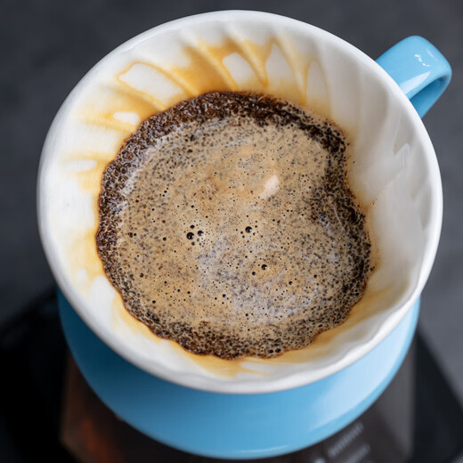 Hand brewed coffee filter paper origami filter cup puree American drip coffee machine cake wave filter paper conical v02 imported bleached 1 box of 100 pieces