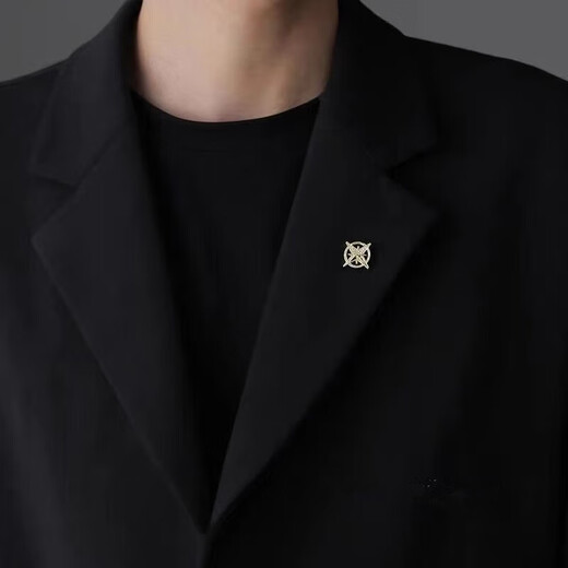 Mengkeduo six-pointed star brooch men's suit high-end business niche ins trend shirt sweater jacket corsage women's accessories six-pointed star brooch 2 pieces silver + gold