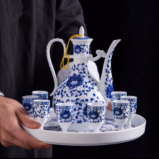 Hongying ceramic blue and white porcelain Chinese style white wine cup set old-fashioned household Jingdezhen ceramic wine set Chinese antique wine jug yellow spirit cup wine divider small wine cup with tray gift box Fuguilian