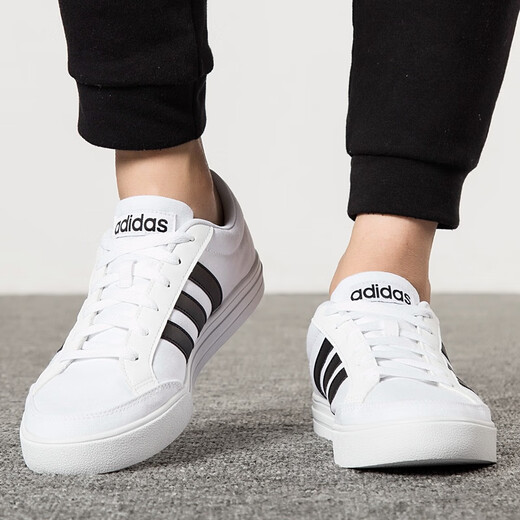 Adidas men's shoes 2024 spring and summer new sports shoes casual shoes men's small white shoes shoes AW3889 imported quality aw3889/main picture model 43
