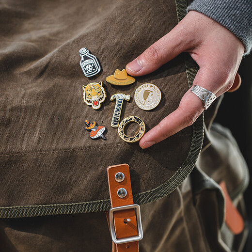 Madden Workwear Retro Vintage Enamel Butterfly Buckle Pendant Ami Khaki Keychain Versatile Badge Accessories Trendy Brand Tiger Head One Size Buy 5 Get 1 Free